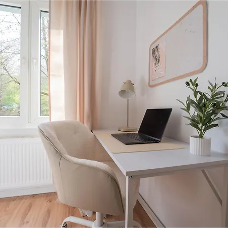 Apartmán Modernes Design 10 Min Zur Uni Und Innenstadt